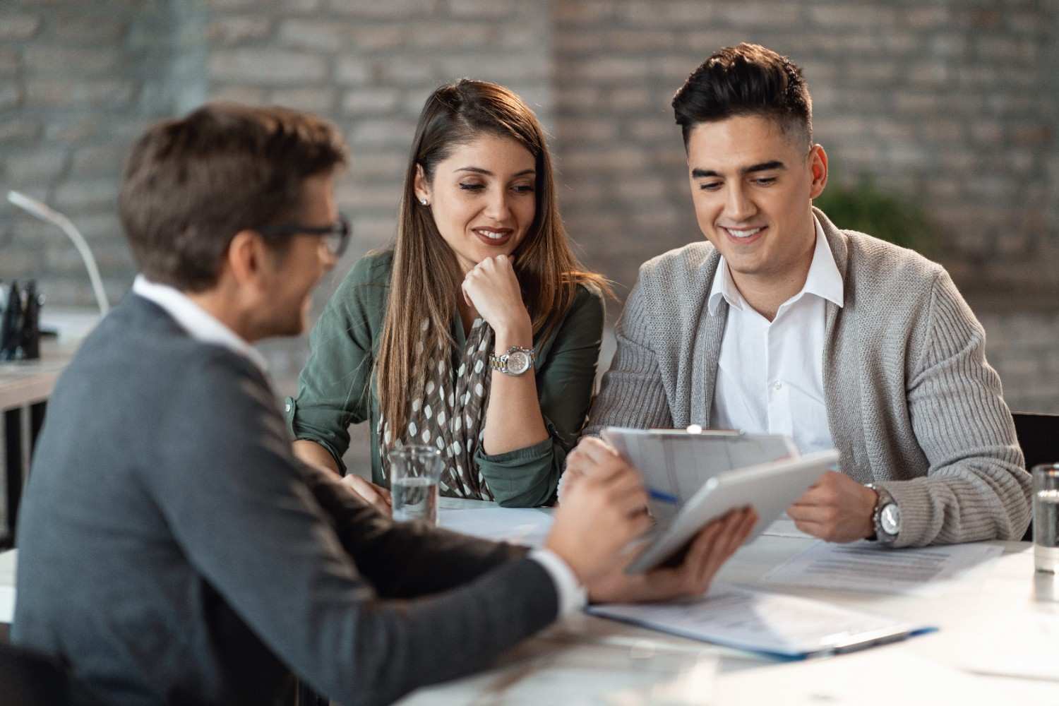 Become an Insurance Advisor